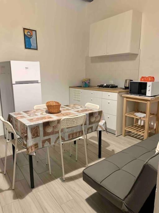 Romeo E Giulietta Apartment Trapani Luaran gambar